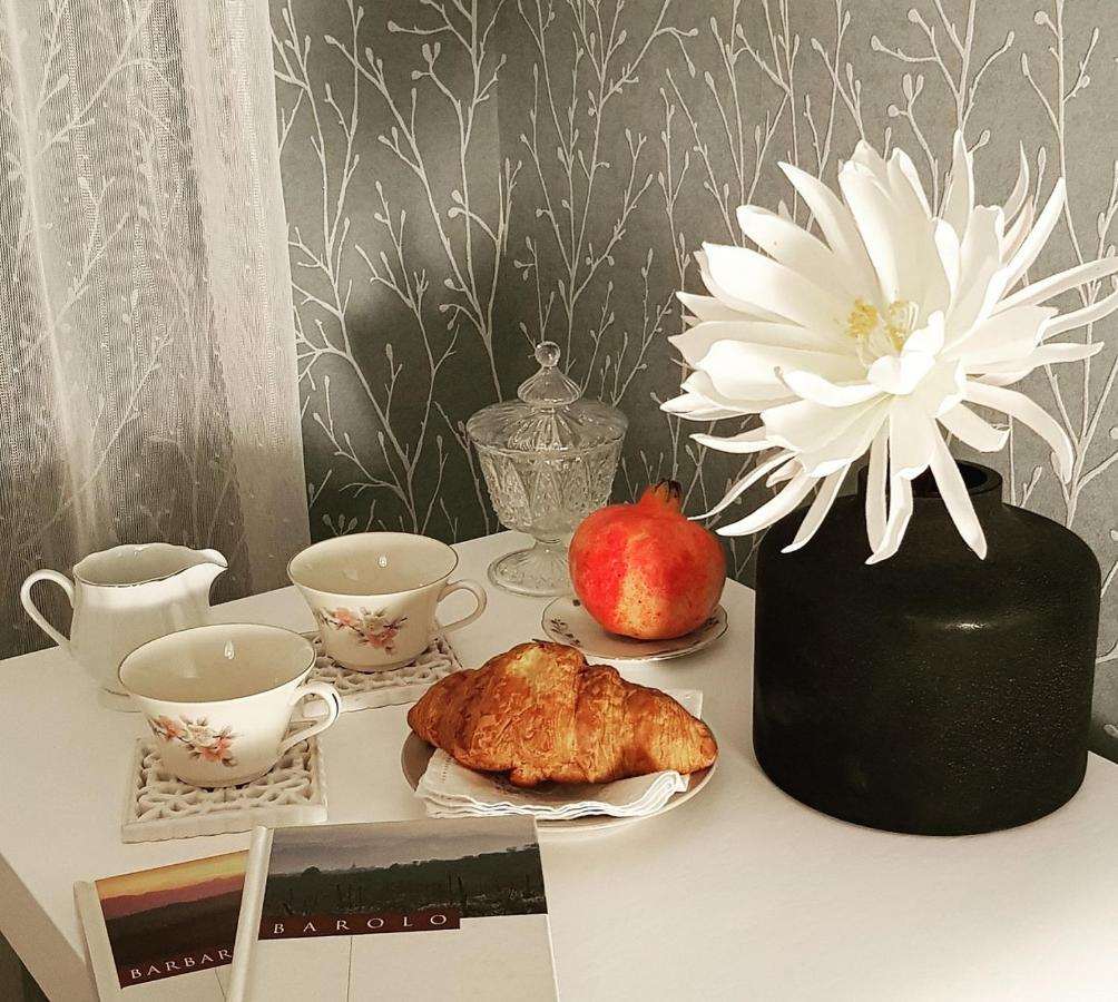 Bed and Breakfast Cortile Gancia - Sweet House Narzole Экстерьер фото